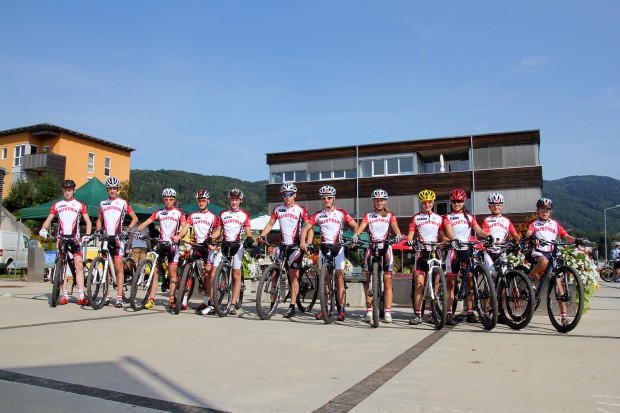 Foto auf U15/U17 NATIONALTEAM AUF BESUCH IN STATTEGG