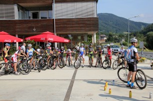 Foto auf U15/U17 NATIONALTEAM AUF BESUCH IN STATTEGG